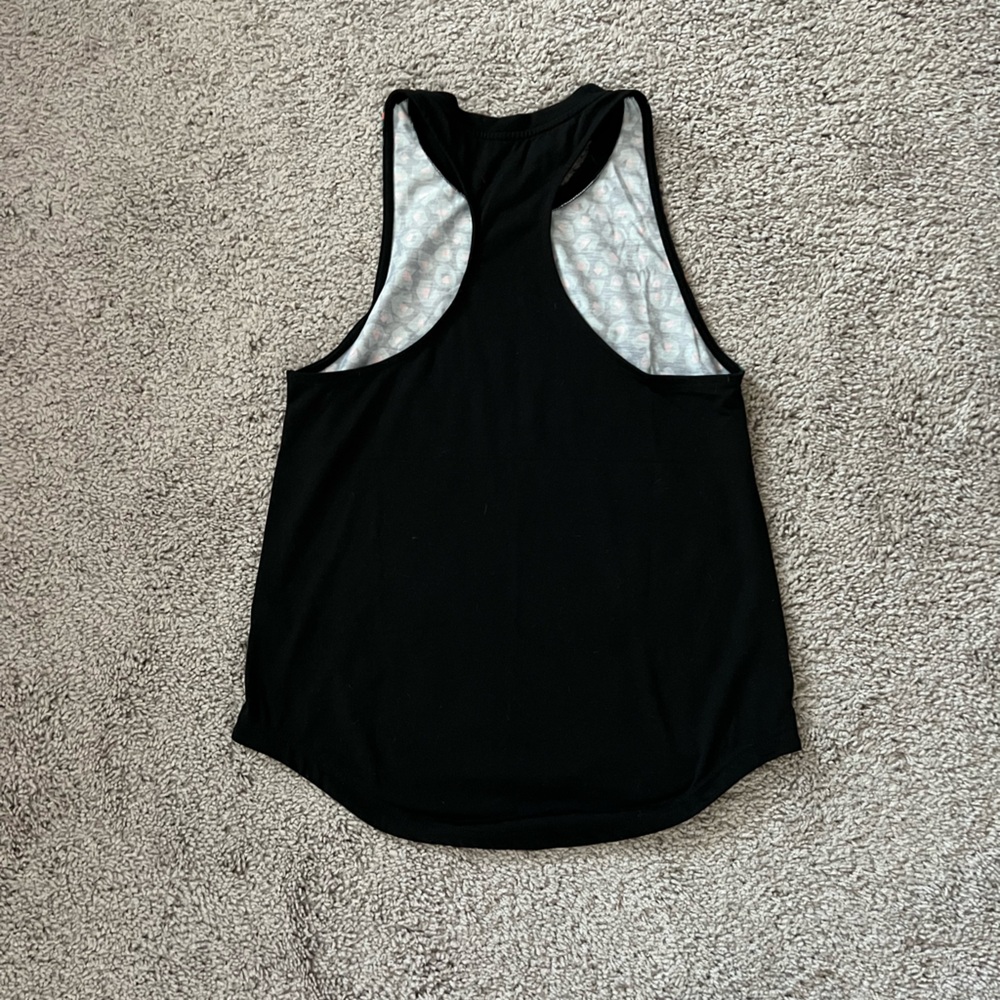 EUC Adidas Women's Graphic Tank Top - Small - Picture 6 of 8